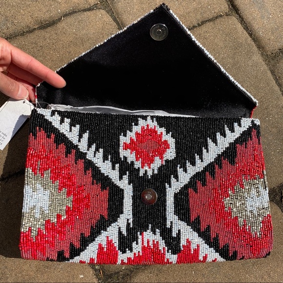 NWT Beaded Convertible Envelope Clutch - Picture 3 of 8